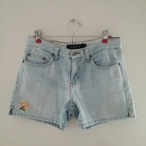 Embroidered Calvin Klein shorts size 6